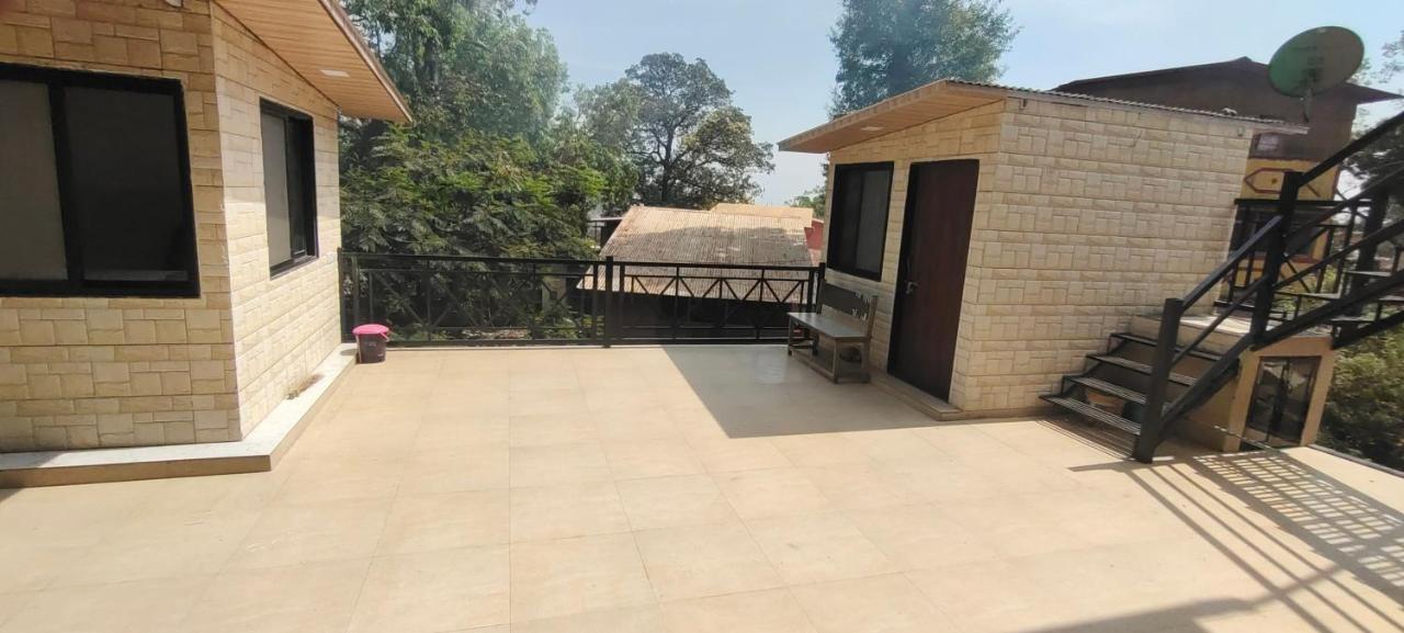 Hotel President House Matheran Kültér fotó